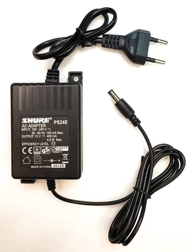 SHURE PS24E блок питания 12в, 400мА, (плюс внутри) для радиосистем SHURE SLX,PGX,BLX,GLXD,QLXD и др.