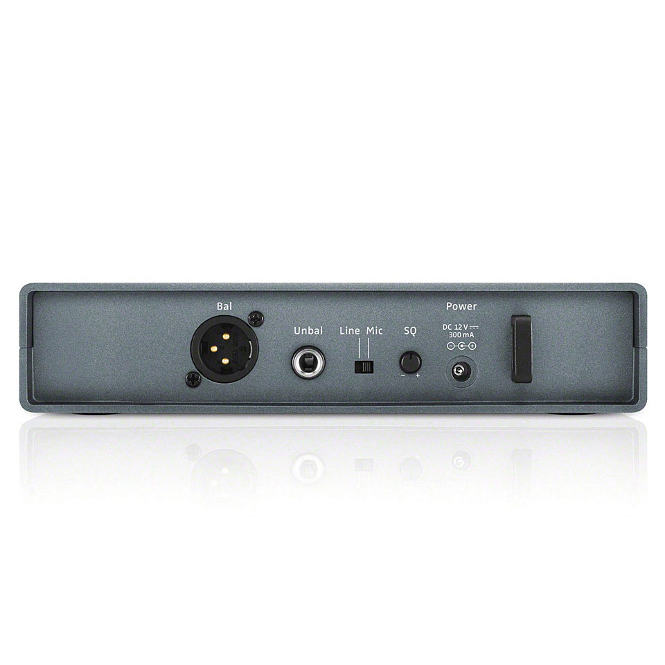 SENNHEISER XSW 1-ME3-B - радиосистема с головным микрофоном , UHF (614-638 МГц)