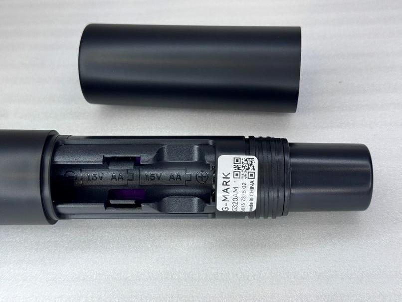 G-MARK G320AM UHF радиосистема 2-х микрофонная, 2 антенны, перестраиваемые частоты